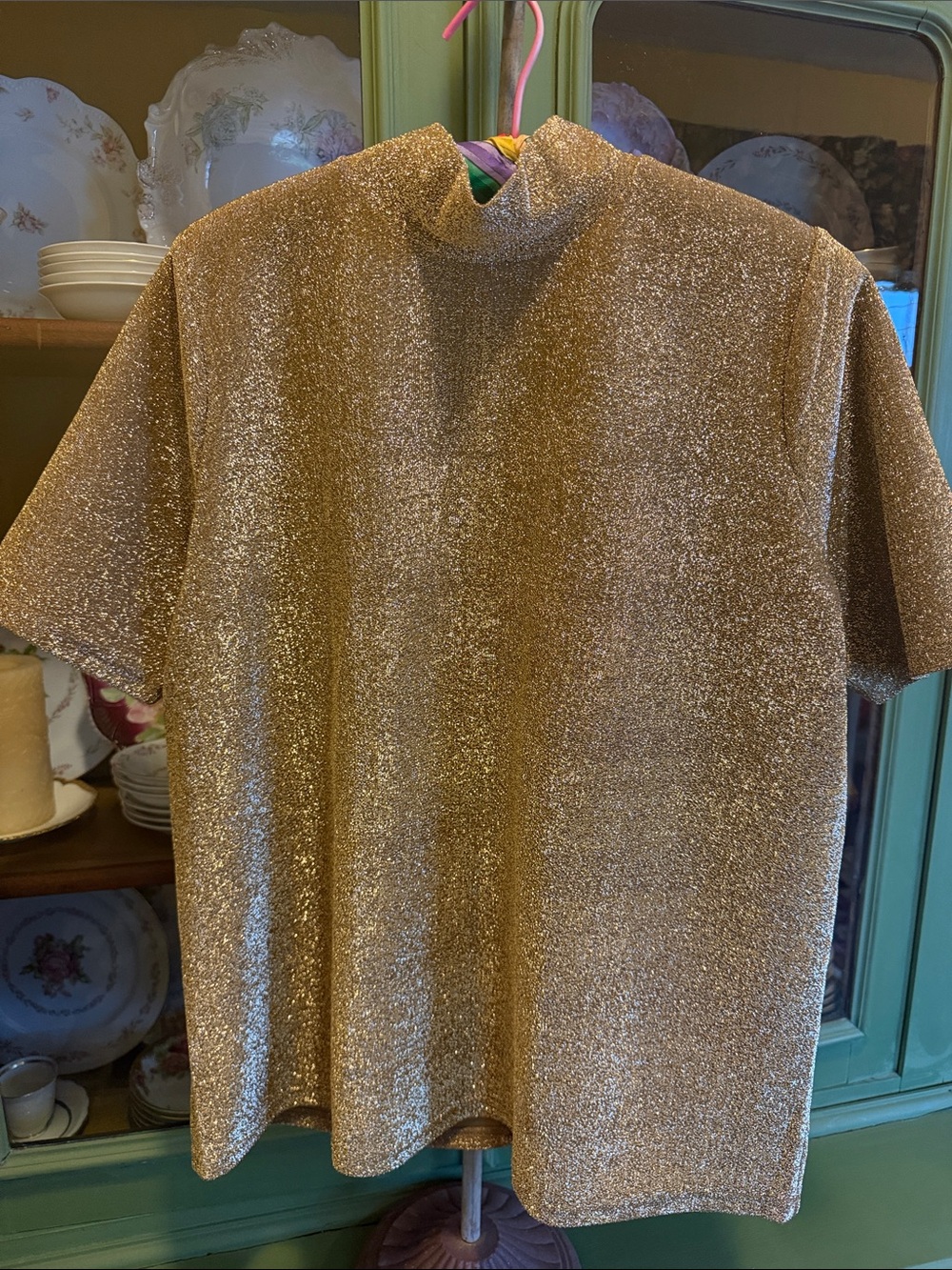 Jessica London 14/16 Gold Metallic Short-Sleeve Glitter Top